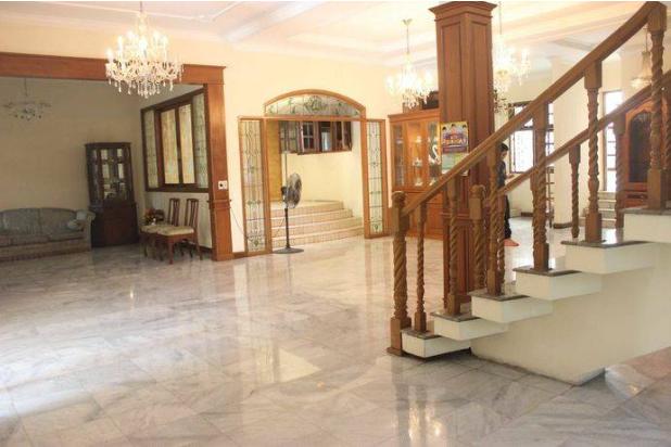 Rumah Cantik Hook 2 Lantai Kelapa Gading Permai