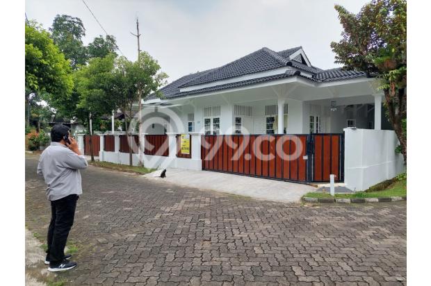 Rumah 2 Lantai di Kemang Pratama