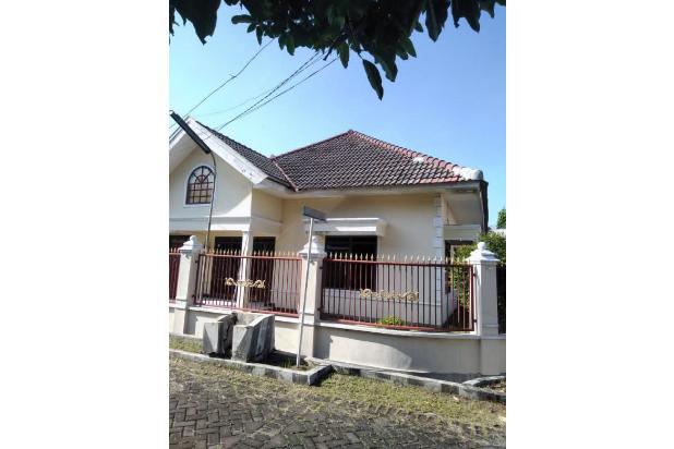 Rumah Hook 1.5 Lt Manyar Tirtoyoso Kondisi Terawat Siap Huni