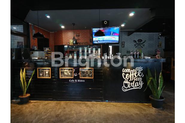 RUMAH EX CAFÉ JALAN RAYA SUMMAGUNG KELAPA GADING