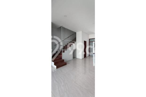 Rumah keren minimalis baru di Mekar Wangi,Bandung