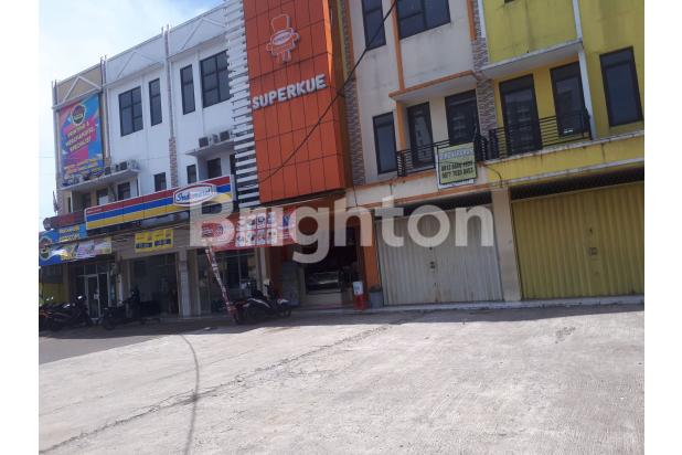 RUKO 3.5 LANTAI DI JL RAYA LALADON PERTIGAAN LALADON BUBULAK