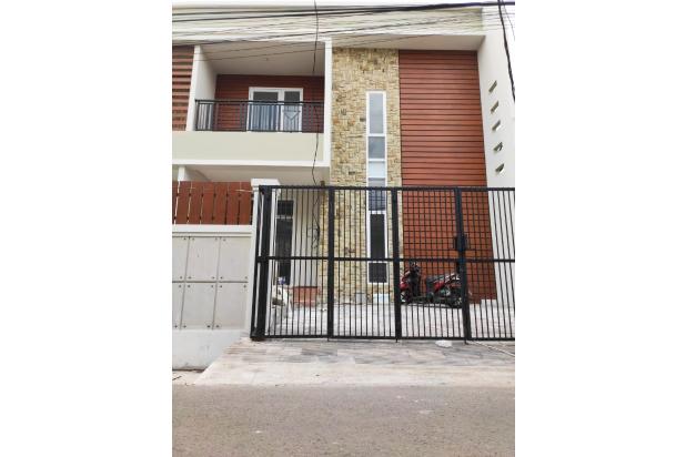 Turun Harga!!!  Rumah Mewah Baru 2,5 Lantai, Cempaka Putih Barat, Siap Huni