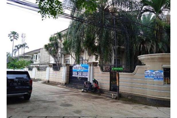 Rumah Mewah Design Mediterania di Simprug Garden, Jakarta Selatan