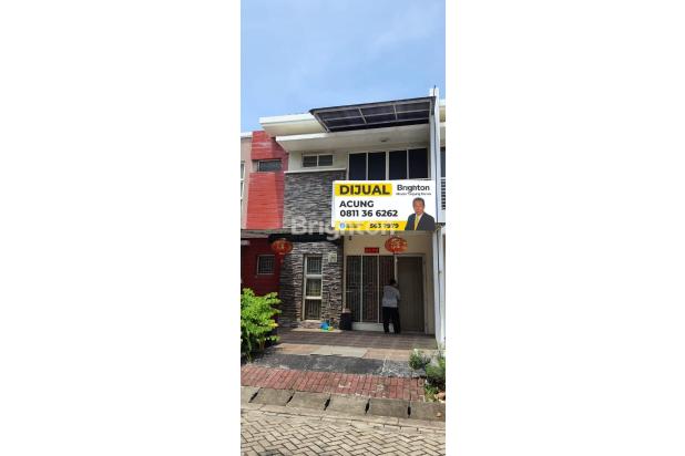 RUMAH DI GOLF LAKE RESIDENCE