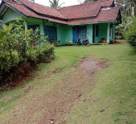 Rumah Luas dan Sejuk di Pedesaan Ciamis