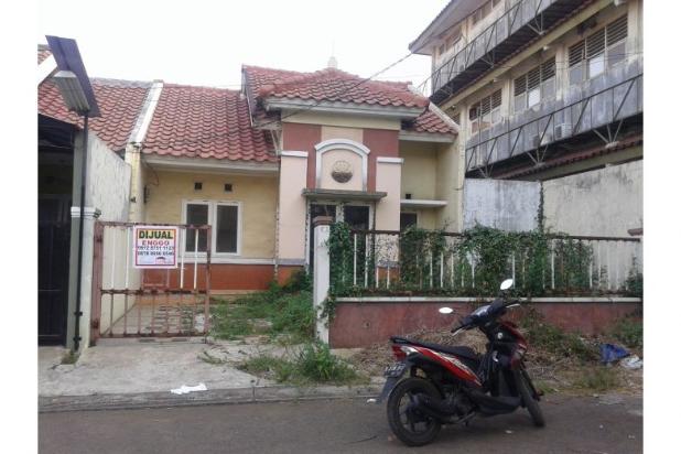 Dijual Rumah Hancur di Bulevard Hijau,499