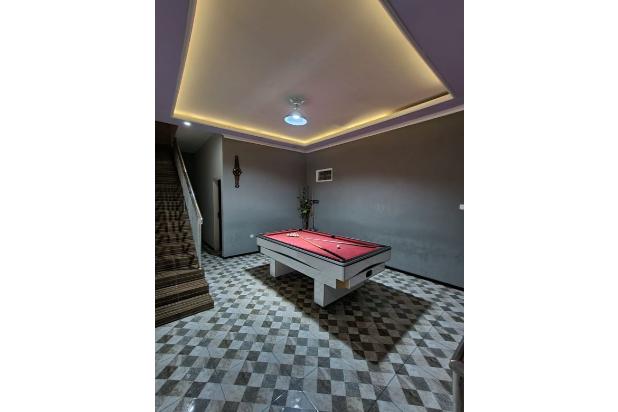 villa kolam renang batu malang