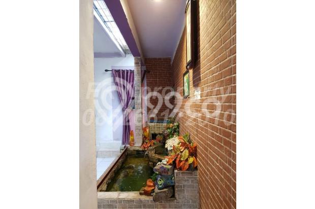 Rumah 2 Lantai dekat Gudang Percetakan TRIBUN Daerah Palmerah