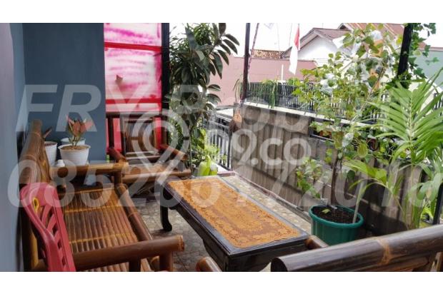 Rumah 2 Lantai dekat Gudang Percetakan TRIBUN Daerah Palmerah