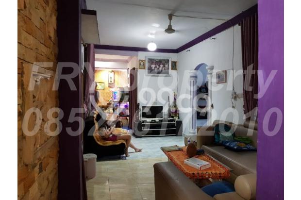 Rumah 2 Lantai dekat Gudang Percetakan TRIBUN Daerah Palmerah