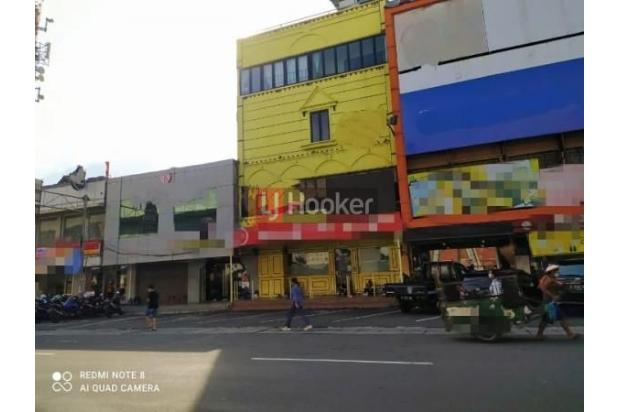 RUKO LUAS 9 x 17 DI JALAN BOULEVARD RAYA AREA KELAPA GADING