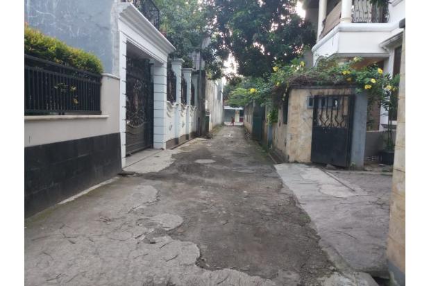 Dijual Tanah Dengan Bangunan Lokasi Strategis di Pondok Labu