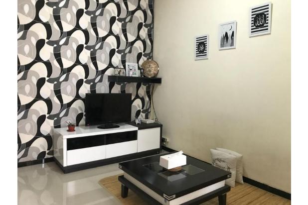 Rumah mewah plus furniture 2 lantai di Lowokwaru Malang
