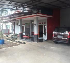 Dijual Rumah Pinggir Jalan, Asri Luas dan Nyaman di Ciamis