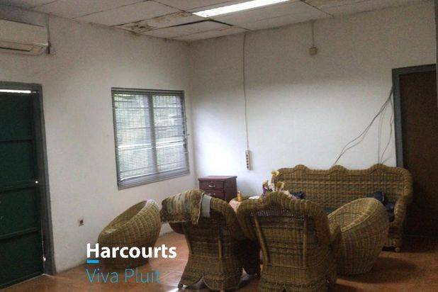 Gudang Jl. Roamalaka Utara, Jakarta Barat Harga Murah