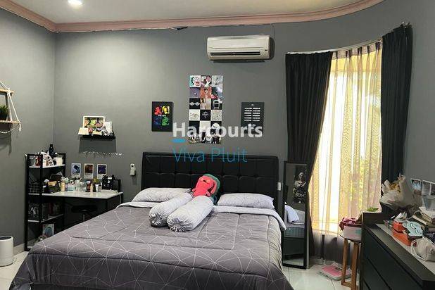 Rumah Mewah Pluit Timur Residence, Jakarta Utara. Harga Nego