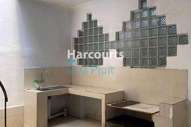 Rumah Pluit Timur Residence, Jakarta Utara. Siap Huni Harga Nego