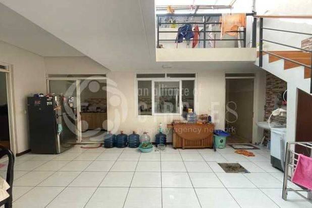 Harga Bisa Nego Rumah 2 Lantai di Kota Baru Parahyangan