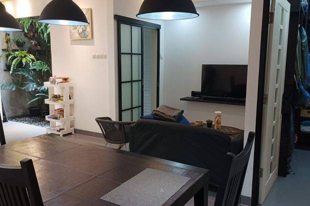 Rumah Cantik di Kota Baru Parahyangan SHM Full Furnished