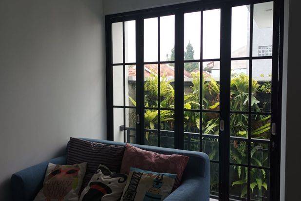 Rumah Cantik di Kota Baru Parahyangan SHM Full Furnished