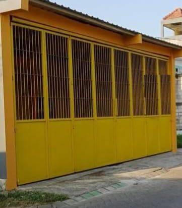 732 Disewakan Rumah SHM 84m2 di Swan Menganti Gresik