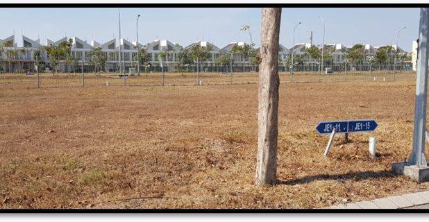 0737 Dijual Tanah 256m2 Grand Pakuwon Canberra Surabaya