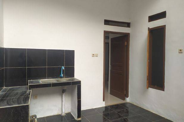 Dijual Rumah Siap Huni, Dekat Stasiun Citayam & Jalan Arteri