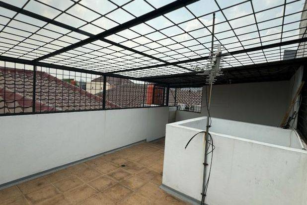 Rumah Kokoh Dan Nyaman Siap Huni di Metland Menteng