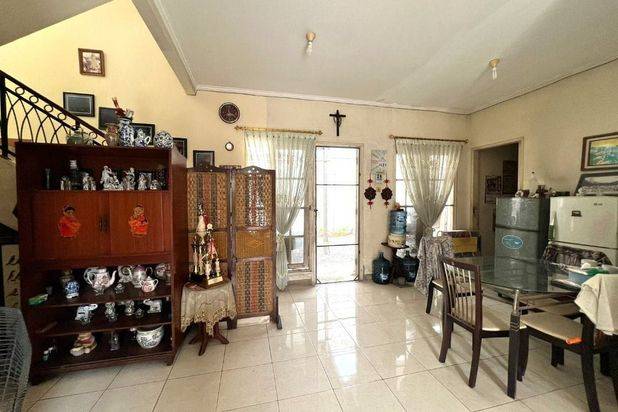 Rumah 2 Lantai Cluster Terdepan di Harapan Indah Regency Bekasi