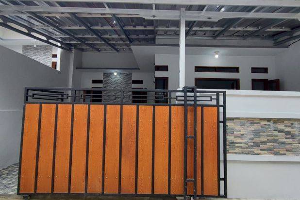 Rumah cluster carport mobil shm