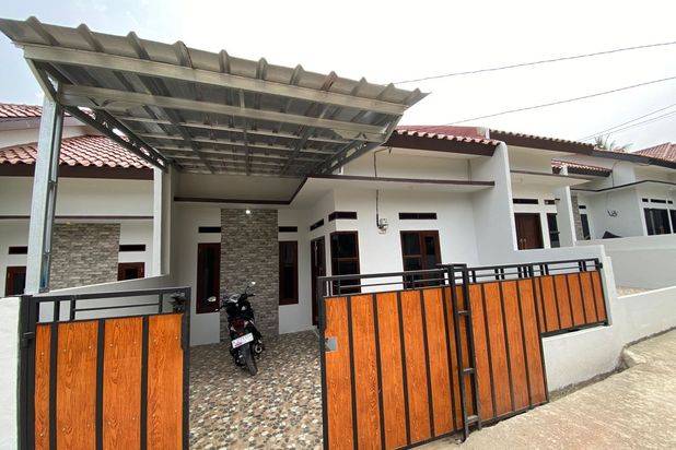 Rumah minimalis luas 60 m carport mobil