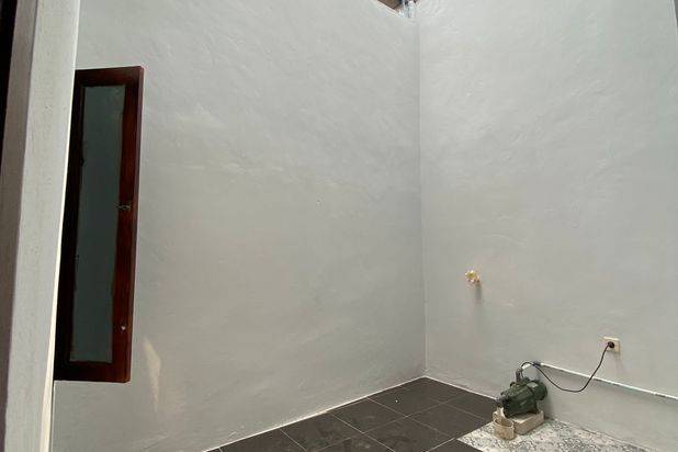 Rumah cluster shm plus garasi mobil 200 jt an