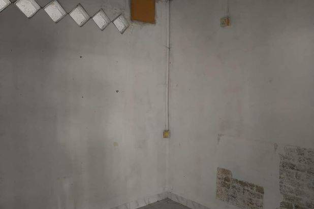 Rumah HOOK ORCHID GARDEN ( Butuh Renovasi ) Belakang Indomobil