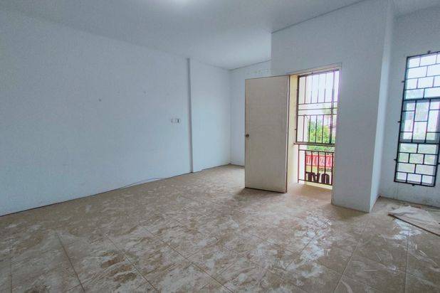 Ruko 2 Lantai Siap Pakai Glory Home Sungai Panas
