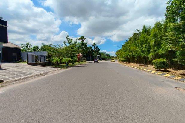 Rumah Mewah 2Lantai Siap Huni BEVERLY AVENUE Batam Center