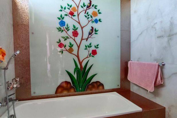 Rumah Mewah 2Lantai Siap Huni BEVERLY AVENUE Batam Center