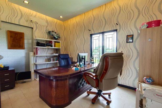 Rumah Mewah 2Lantai Siap Huni BEVERLY AVENUE Batam Center