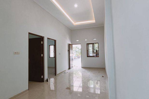 Rumah baru modern minimalis tengah kota Semarang siap pakai dekat bandara pelabuhan dekat tol dekat sekolah DCS dekat kampus Binus dijual di Puri Anjasmoro Semarang barat