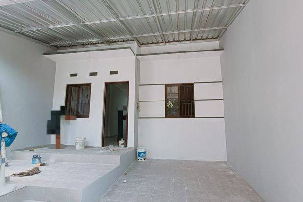 Rumah baru modern minimalis tengah kota Semarang siap pakai dekat bandara pelabuhan dekat tol dekat sekolah DCS dekat kampus Binus dijual di Puri Anjasmoro Semarang barat