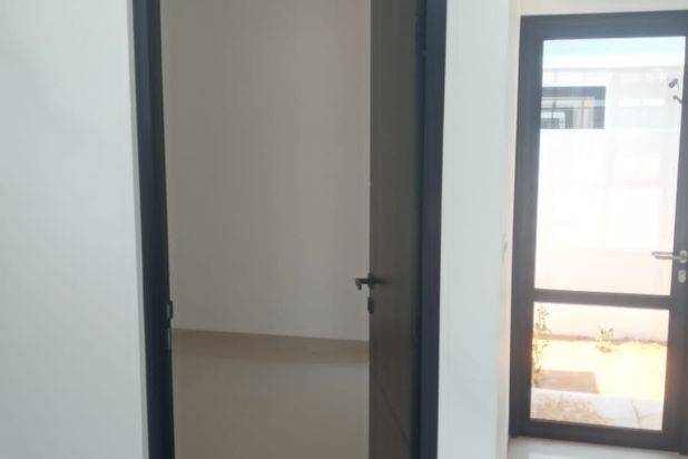 Rumah baru modern minimalis tengah kota Semarang siap huni dekat KIC dekat tol disewakan di The miles BSB City Ngaliyan Semarang barat