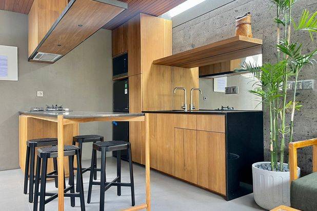 Villa 2 Lantai Di Canggu Akses Mobil Dekat Jalan Utama