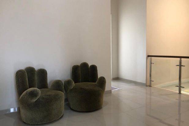 Dijual Murah Rumah Cantik 2 Lantai 5 Menit Ke Suhat