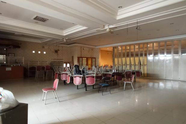 Dijual Ex Restaurant Cocok Untuk Ruang Usaha di Kejaksan Cirebon