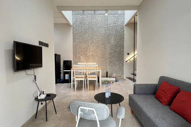 Rumah Minimalis Furnished Akses Tol Dekat Pondok Cabe