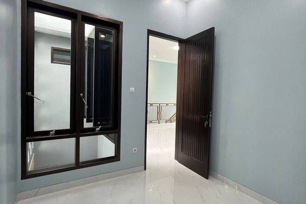 Rumah Nyaman Siap Huni Akses 900 Meter Ke Pintu Tol Depok
