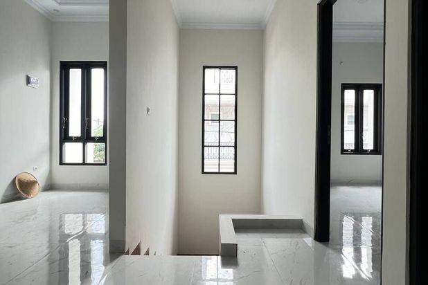 Rumah Minimalis Siap Huni 900 Meter Ke Pintu Tol Depok