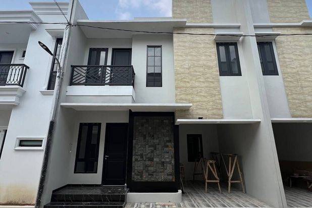 Rumah 2 Lantai Siap Huni Akses 900 Meter Ke Tol Depok