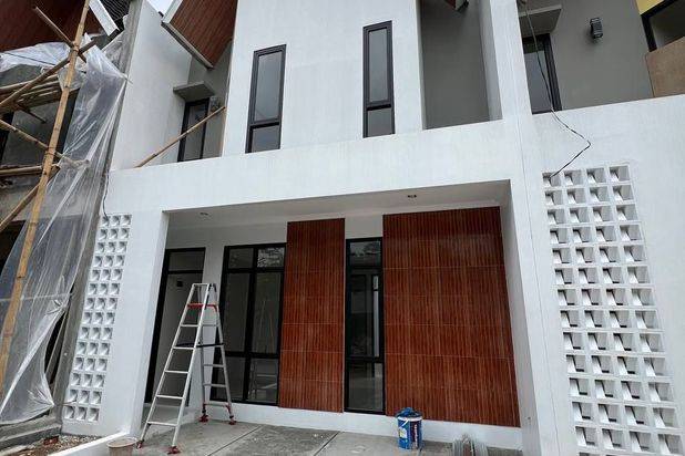 Rumah 2 Lantai Nyaman Siap Huni di Depok