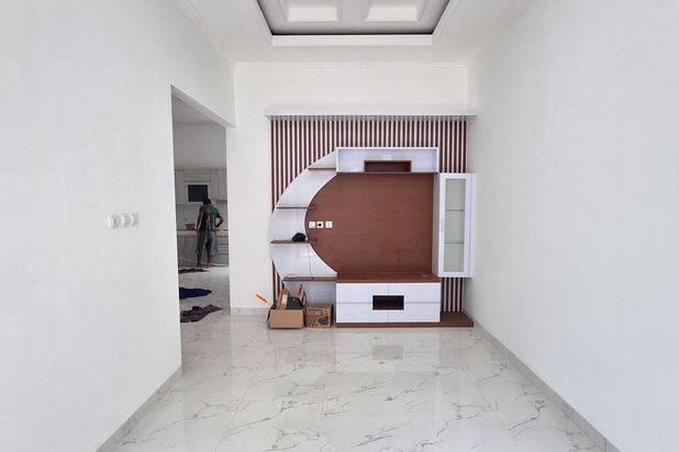 Rumah 2 Lantai Furnished Akses 800 Meter Ke Tol Depok